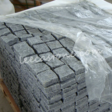 Tumbled driveway granite paving stone