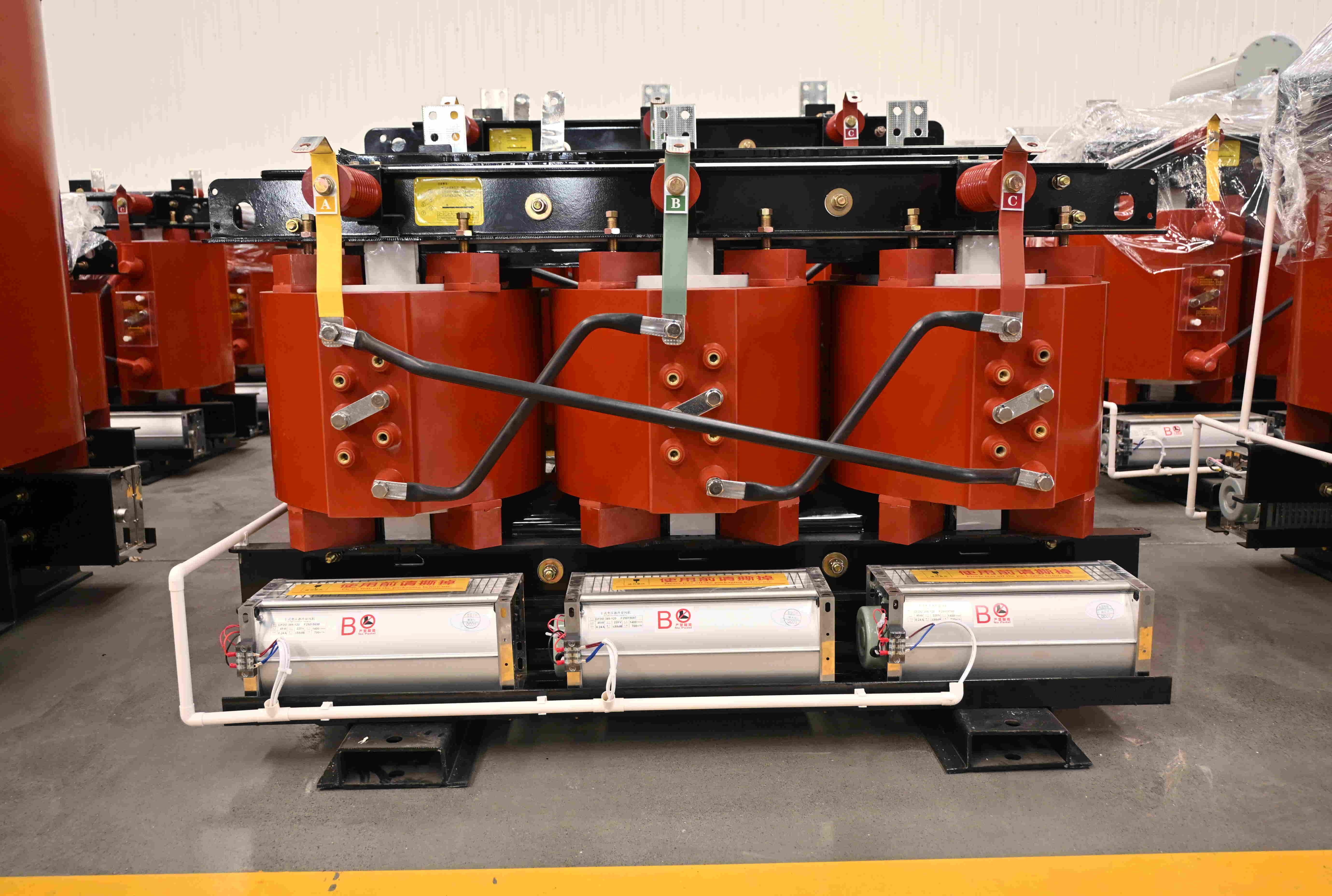 Transformador tipo seco SC12 de 10 kV y 50 kVA (5) 10 kV SC12 Dry-Type Transformer 50kVA (5)