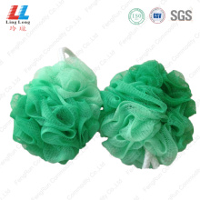 Soft gradient mesh sponge ball