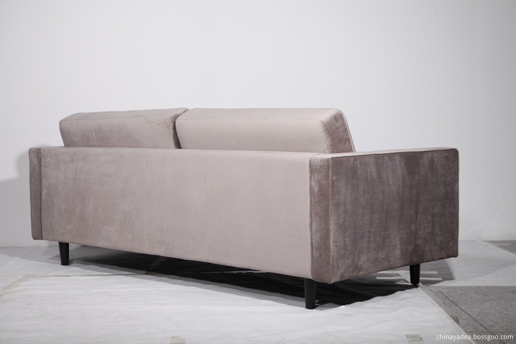 Sven Cascadia Luca Vevelt sofa Sven Cascadia Luca Vevelt sofa