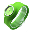 Fashion Silicone Quartz Menonton Slap Band