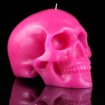 Bloodcurdling Halloween Skull Candles