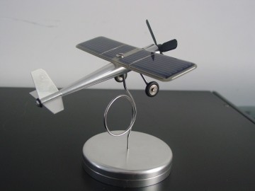 Solar airplane model / solar gift