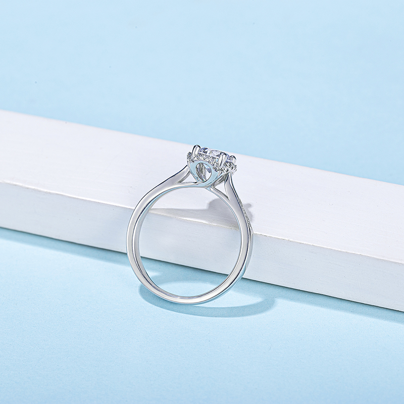 Hot Sale 925 Trendy Pure Silver Ring Jewelry With  Delicate Diamond New Model Ring With Good Quality For Women