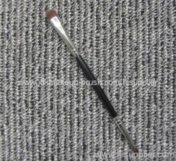 Duo End Eyeshadow Brush?