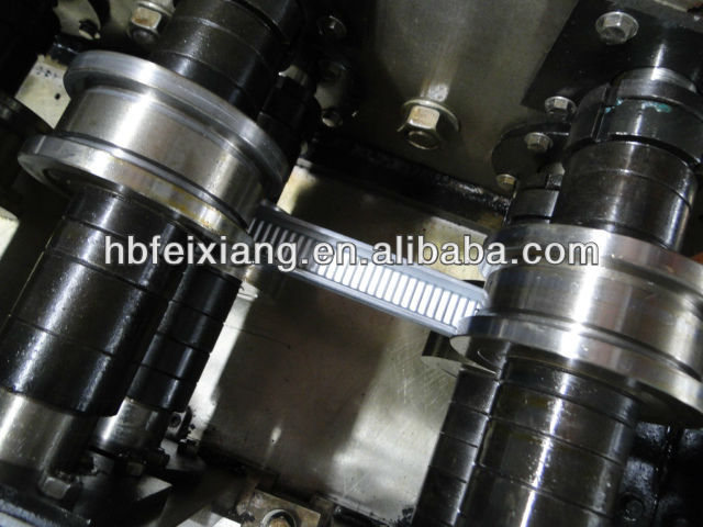 angle iron roll forming machine