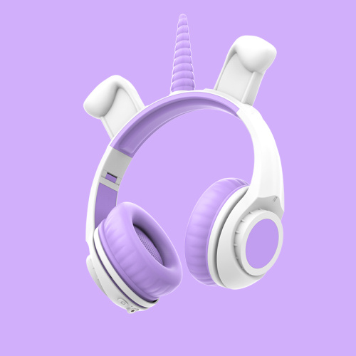 Christmas Children Headphone as New Year Gifts
