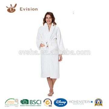 2016 New Bathrobe With Playful Ruffles