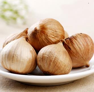 High nutritional value of pearl black garlic