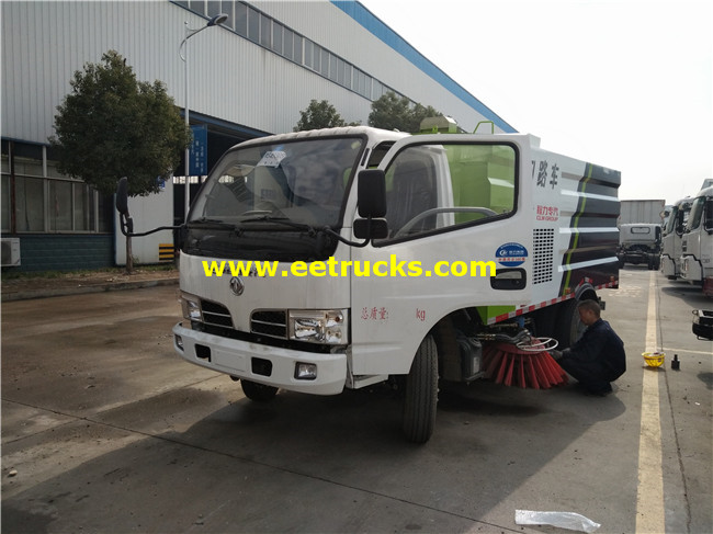 6ton 4x2 Vacuum Sweeper Vehicles