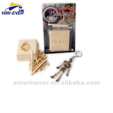 Scary Skeleton (key ring),Excavation toy kits
