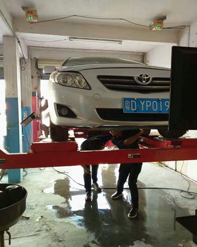 Wheel ALignment for Small Lifts