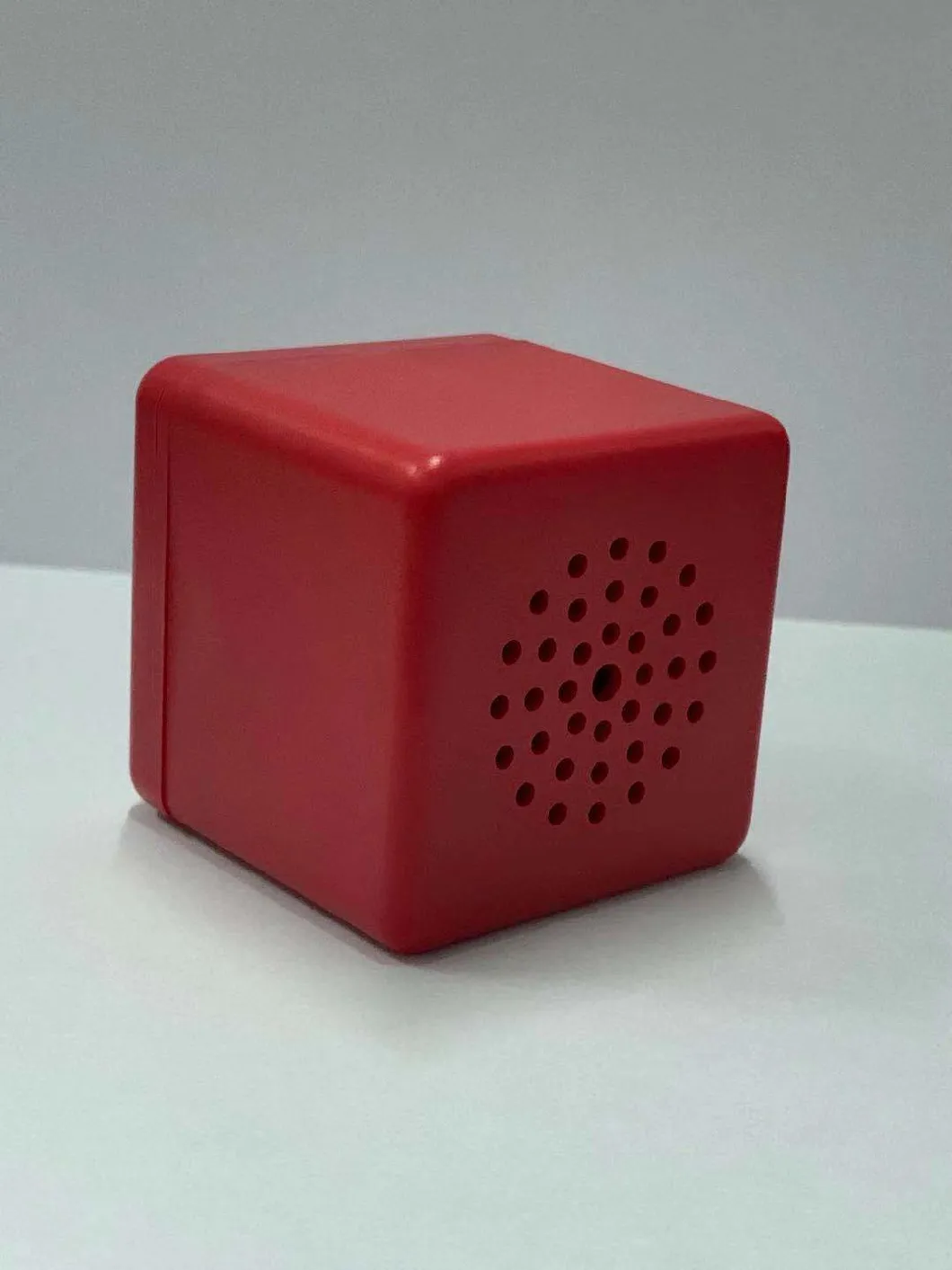 Cube Mini Bluetooth Speaker Plastic Material Clear Sound Quality