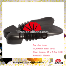 Household Essentials Men's Cedar Shoe Tree