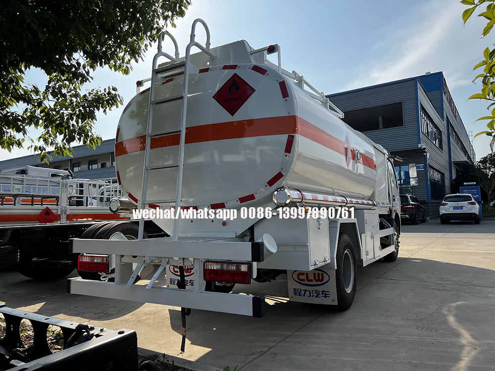 Dongfeng 5000litres طائرة التزود بالوقود/ شاحنة