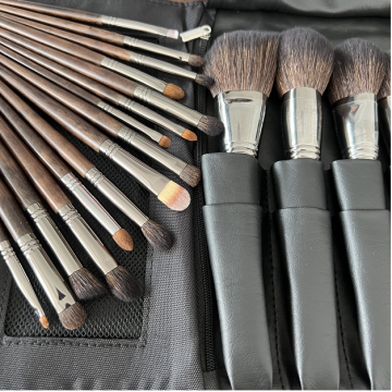 2022 NEW Design Low MOQ 24pcs Goat Wolf Hair Makeup Brush Kit In Stock