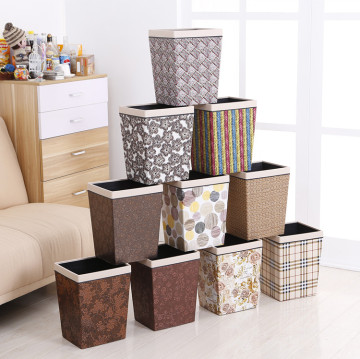 Plastic 14L Square Trash Can Dustbin