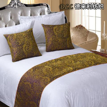 Hotel Style Damask Pattern Bed Runner Cushion Set