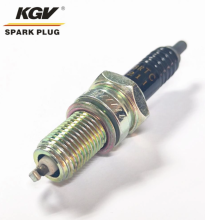 Platinum motorcycle spark plug with good heat dissipation