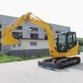 Large excavator 6 ton cab steel crawler