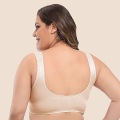 Reggiseno con coppe in pizzo per taglie forti in stock