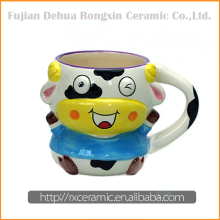 Hand-painted cow shape 3D animal design ceramic mugs