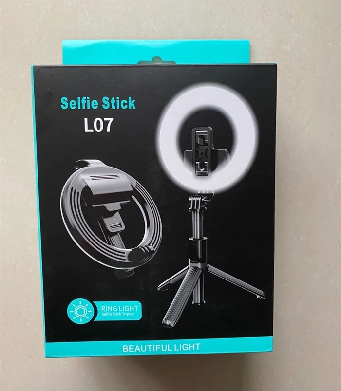 Selfie Shooting Live Stream Broadcast L07 Table LED Light Bluetooth Tripod Selfie Stick