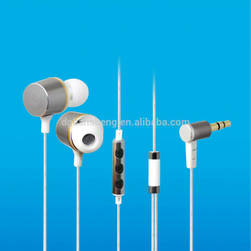 With 3.5mm connector patented vibrators earphone manufacturers