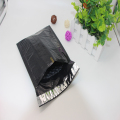 Black Shipping Bag dengan Bubble