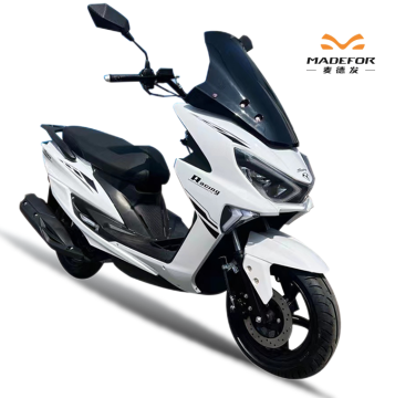 Chinese Classic Motorbikes and Scooters: 50cc-500cc Engines