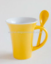 11oz Ceramic mug with spoon