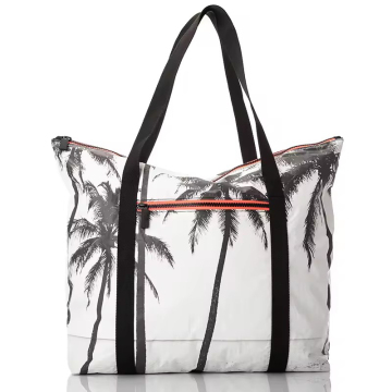Coco Palms Beach Lightweight Polyester Zipper Tote Bag