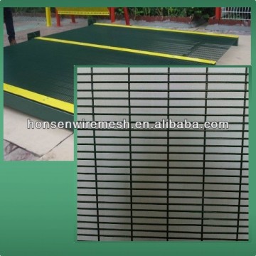 358 Prison Mesh Fencing