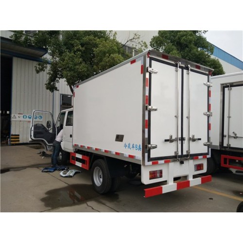 ISUZU 2 Ton Refrigerator Freezer Trucks