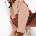 Les sweats à capuche pour femmes de la mode en blocage des couleurs sont en vente