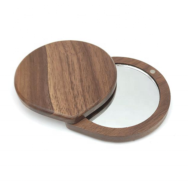 Деревянное карманное зеркало Wooden Pocket Mirror