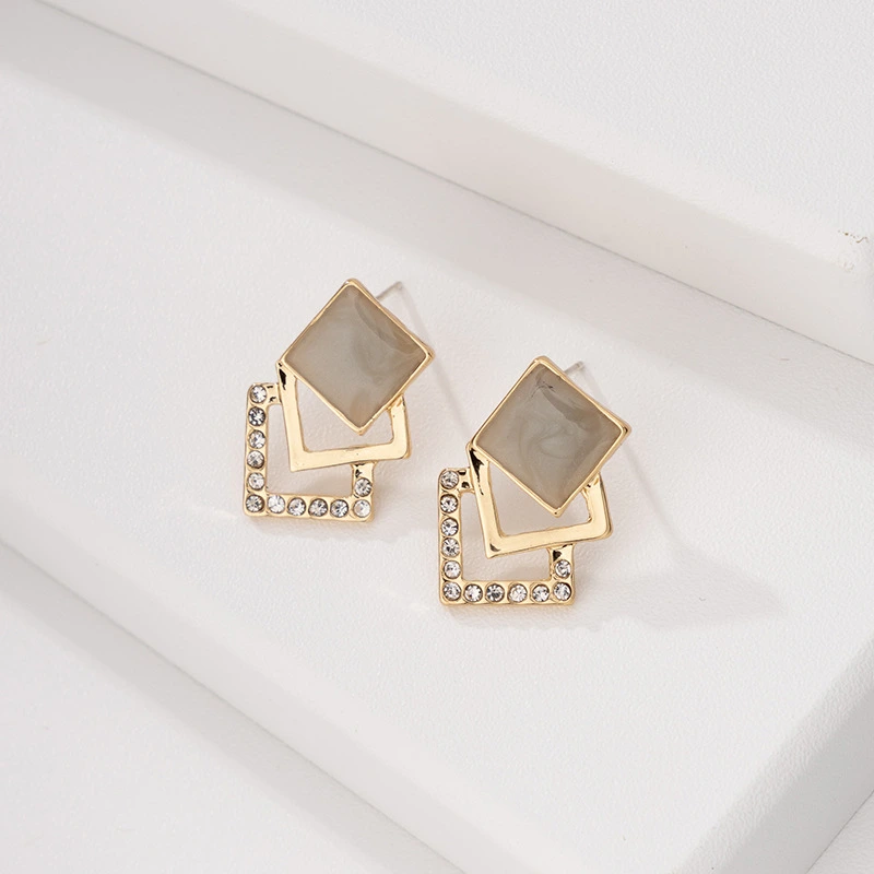 Fashion Simple and Elegant Polygonal Temperament Earrings Jewelry