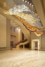Large colored chain glass hotel chandelier lighting