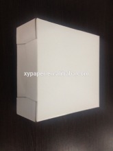 Customized white cardboard boxes