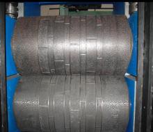 Alloy embossing roller for steel sheet embossing rollers