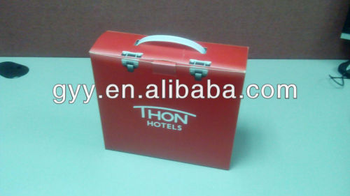 350gsm Coated paper box with plastic handle