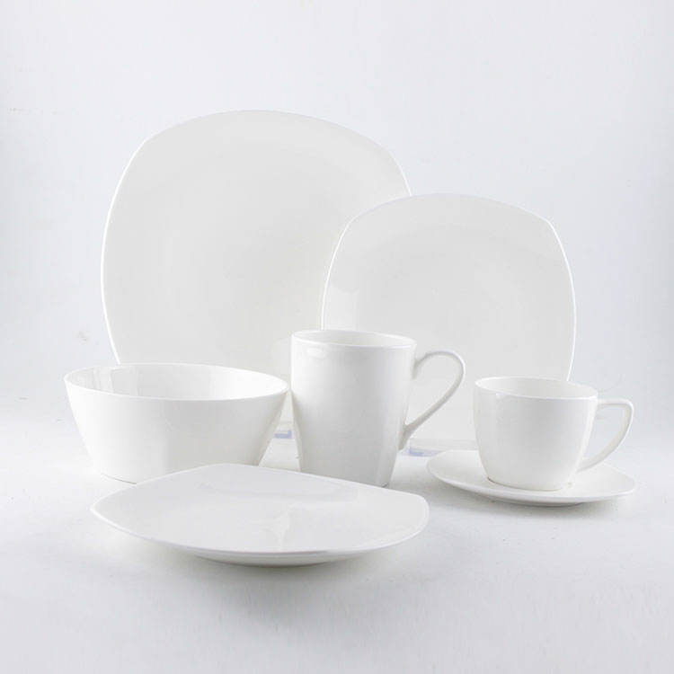 Dinnerware Sets