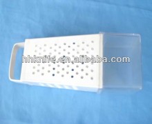 Plastic cheese/Ginger Grater