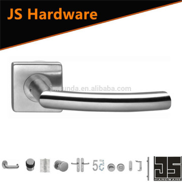 Hollow square tube door handle with key lock