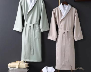 Skin Friendly Huada Double-layer Bathrobe