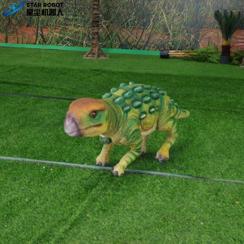 Robot kecil ankylosaur Small Robot Ankylosaur