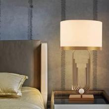 Antique Brass Gold Metal Table Lamp for Modern Style Hotel Lobby Reception Desk