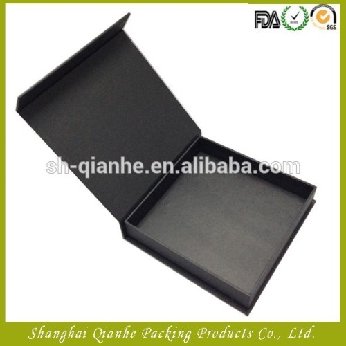 Black matte magnetic closure box