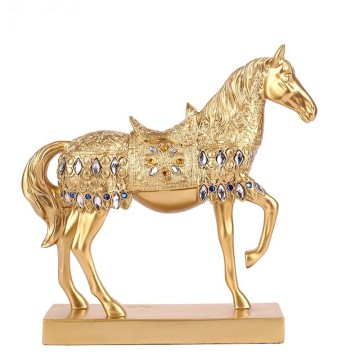 European Style Gold Horse Resin Ornaments: Unique Folk Art Décor for Home, Office, and Souvenir Collection