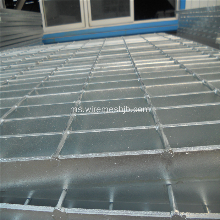 Galvanized heavy duty walkway steel grating